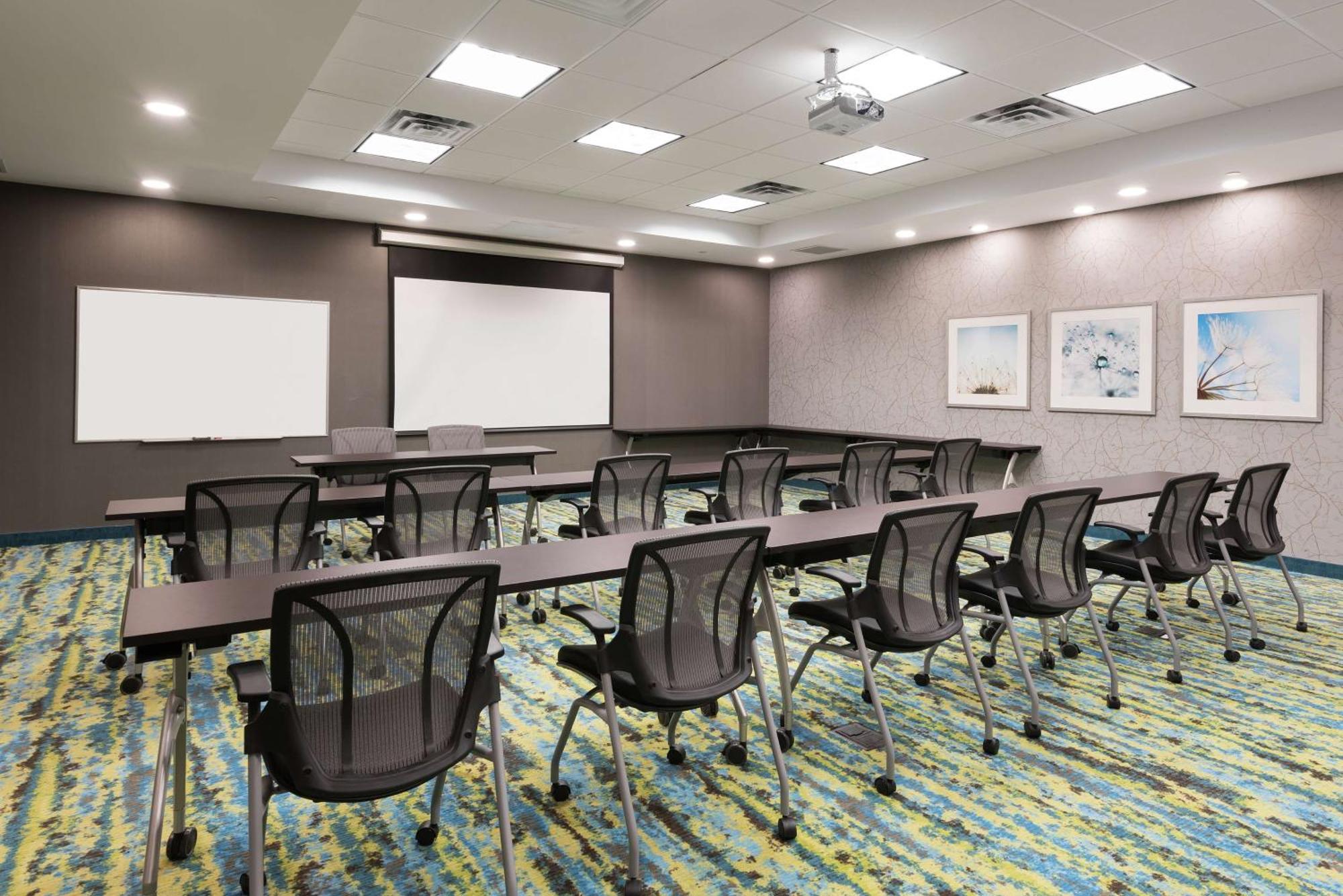 Homewood Suites By Hilton Ottawa Airport Eksteriør billede